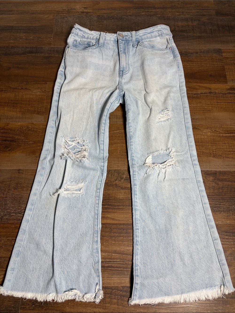 YMI Light Blue Distressed Wide-Leg cropped Jeans
